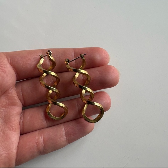 None Jewelry - Gold Spiral Earrings